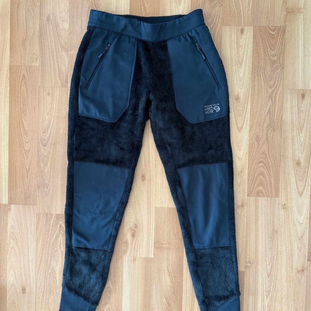 Women’s mountain hard wear fleece jogger Pants